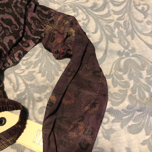 Knwls Top - Picture 3 of 8